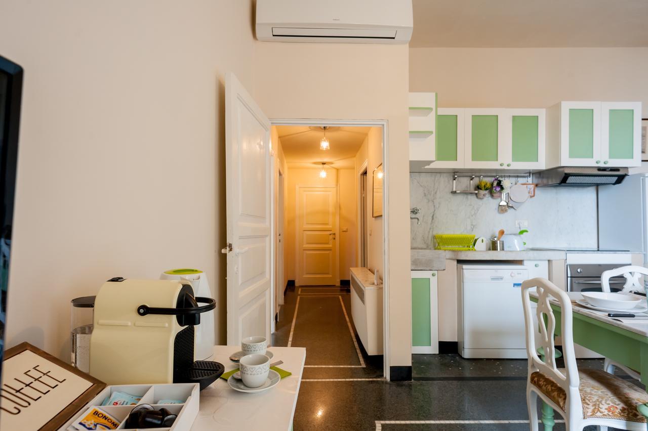 Old Genoa Rooms & Apartments ภายนอก รูปภาพ
